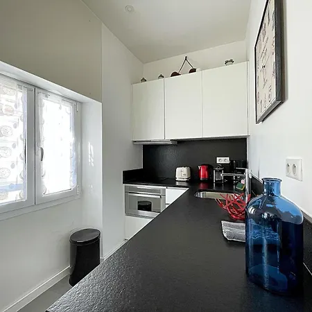 Lovely And Modern 1 Bedroom Centre *